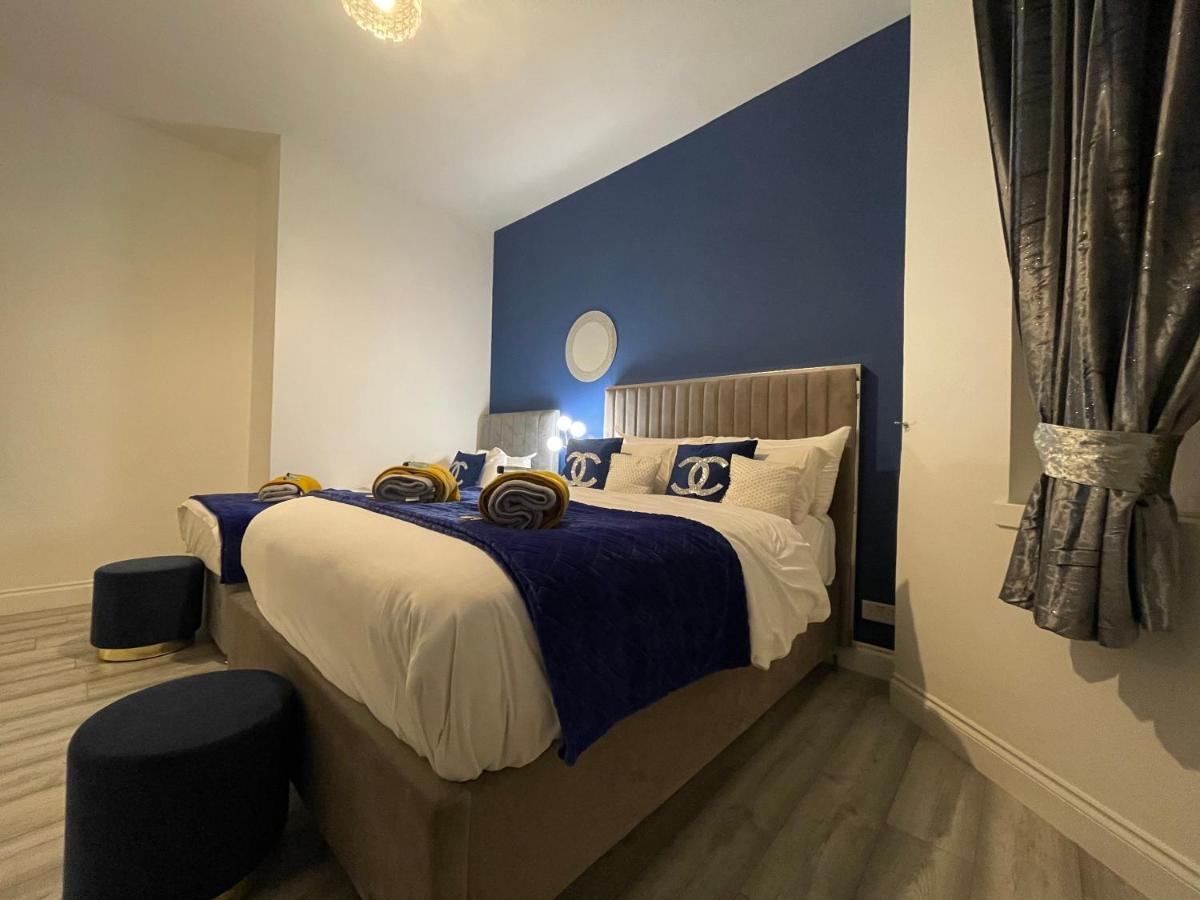 Hla Holytown Daire Mossend Dış mekan fotoğraf