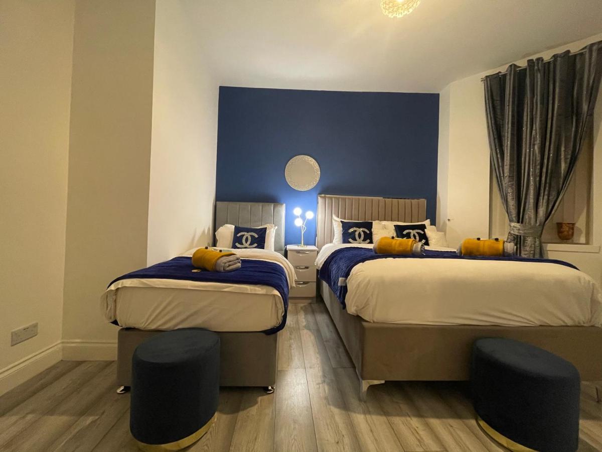 Hla Holytown Daire Mossend Dış mekan fotoğraf
